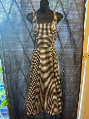 Gingham Midi Sundress with Square Neck in Blue and White
